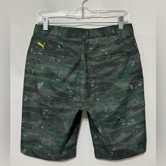 Puma Green Camo Tailored Flagstick Golf Shorts Chino Camouflage Size 30 - Picture 11 of 12